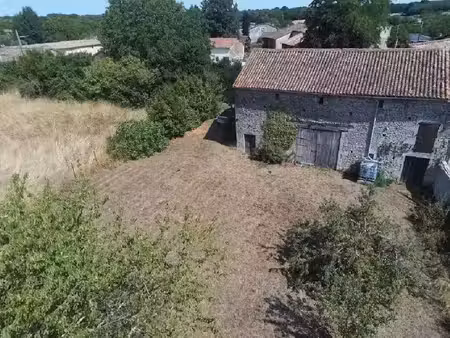 vente maison 107 m² à ruffec (16700)  34 000 €