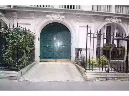 location parking 12 m² à paris 16ème (75016)  250 €