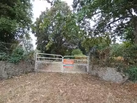 vente terrain à alençon (61000) : à vendre / 2613m² alençon