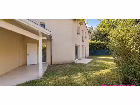 maison avec jardin et terrasse grézieu-la-varenne (69)