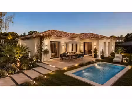 vente maison neuve 5 pièces 120 m² à roquebrune-sur-argens (83520)  476 000 €
