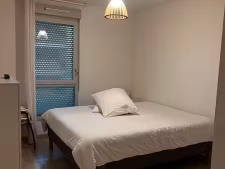 à louer – t3 de 67 m² avec balcon – vénissieux