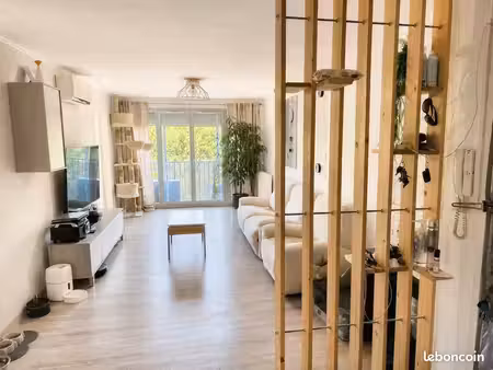 appartement 69 m² – 2 chambres – dernier étage – climatisation – proche tête d’or / insa