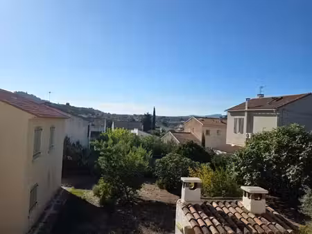 magnifique haut de villa quartier les boileaux