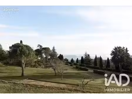maison 6 pièces 187 m²