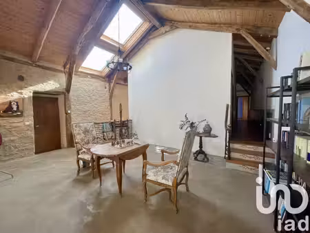 vente maison de village 9 pièces