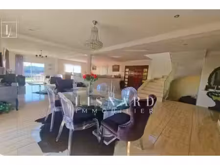 vente maison 6 pièces 220 m² vallauris (06220)