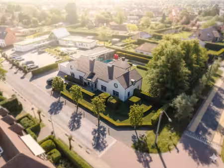 exclusieve villa met 5 slaapkamers te koop in waregem