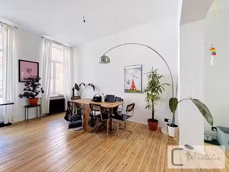 parc de forest - appt 1 chambre + dressing + balcon