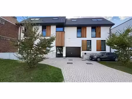 appartement à louer à burst pour € 990 avec 2 chambres à coucher