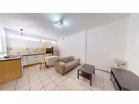 t2 meublé - 40 m² -46 rue mallifaud  38100 grenoble - 650 € cc/mois