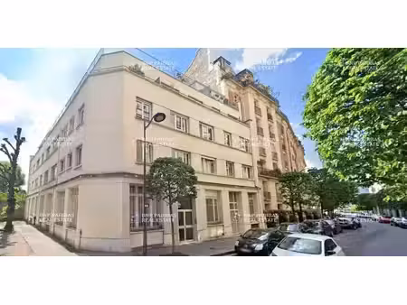 vente bureaux 735m²
