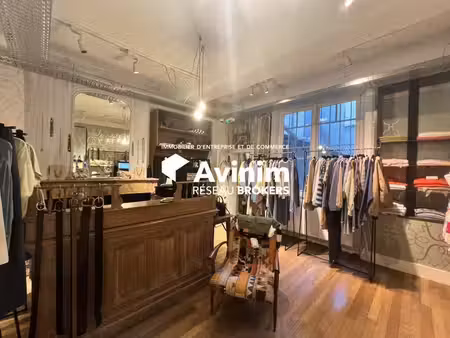 vente commerce dole 39100 64m²