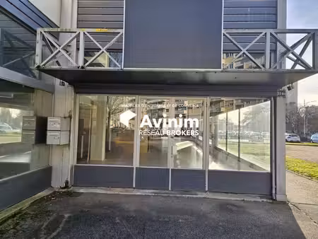 vente commerce mâcon 71000 456m²