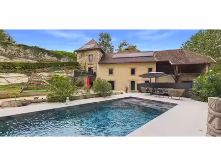 maison avec piscine et jardin brégnier-cordon (01)