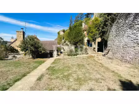 maison centre de fresnay-sur-sarthe avec jardin