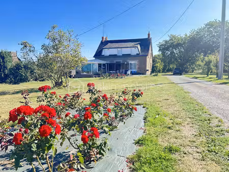 maison de 163 96 m² à juvigne