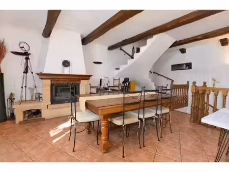 cabannes - maison de village 4 pièces avec garage