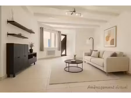 pourrières - maison de village rénovée d'environ 100m²