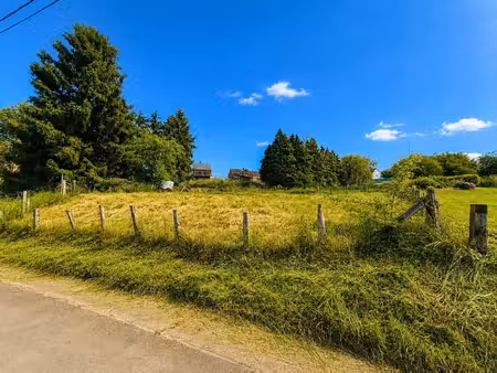 terrain de plus de 6 ares à houyet