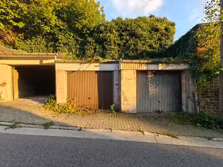 lot de 6 garages fermés