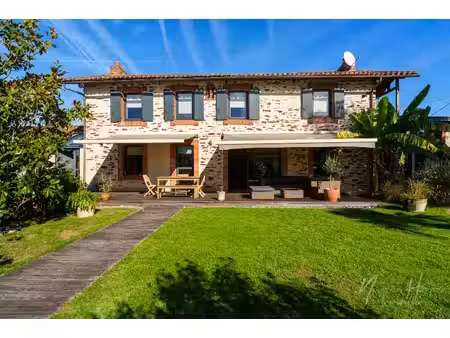 maison 6 pièces - 135 m²