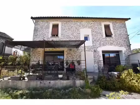 maison 5 pièces 134 m²