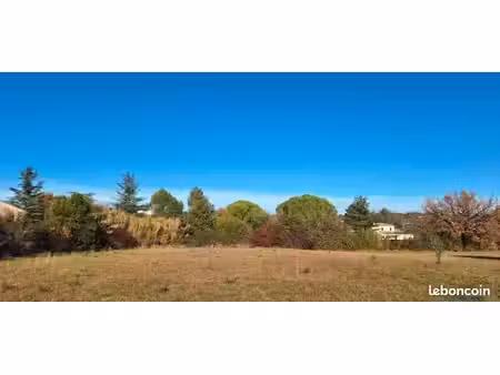 terrain 262 m² ales