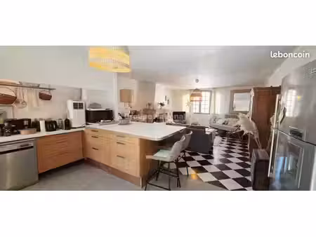 maison de village 6 pièces 136 m²
