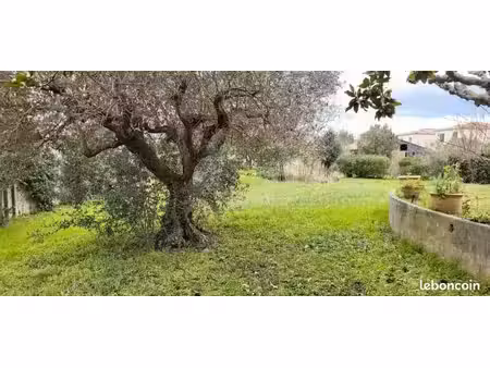 terrain 400 m² vergeze