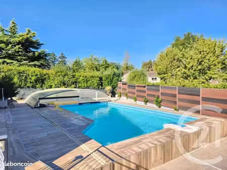 maison 6 pièces 130 m²