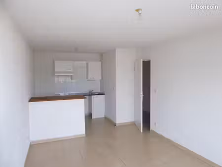 appartement t2  39m2  2ème étage