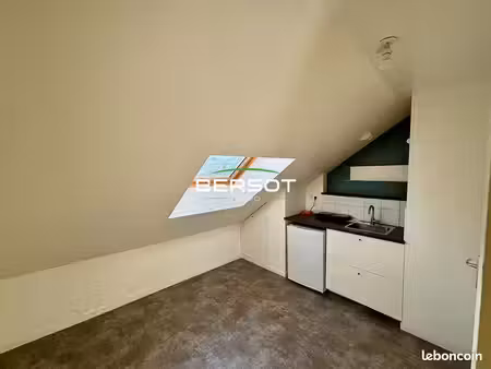 studio 1 pièce 13 m²
