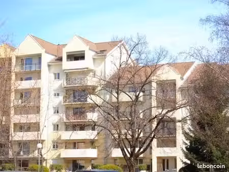 studio 1 pièce 23 m²