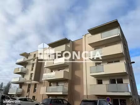appartement 3 pièces 64 m²