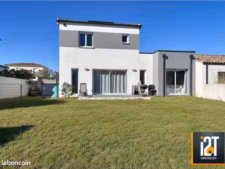 villa 4 pièces 94 m²