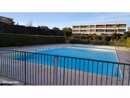 3 pièces + jardin + garage double + piscine
