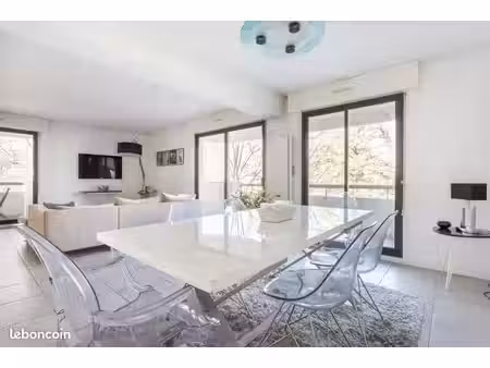 la passerelle – appt 80m² meublé  2 ch.  garage – chamalières (moyenne/longue durée)