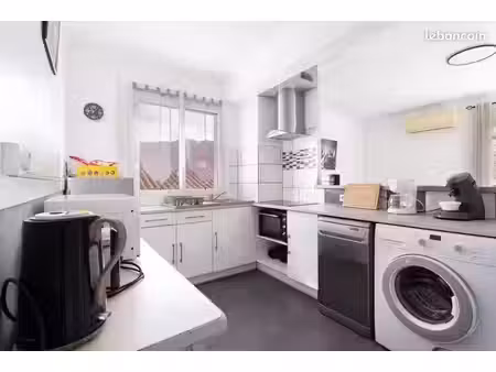 loue appartement t3 à l'année