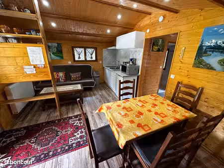 petite maison / 2 chambres/ meublé/ courtes durée