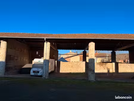 location abri camping car