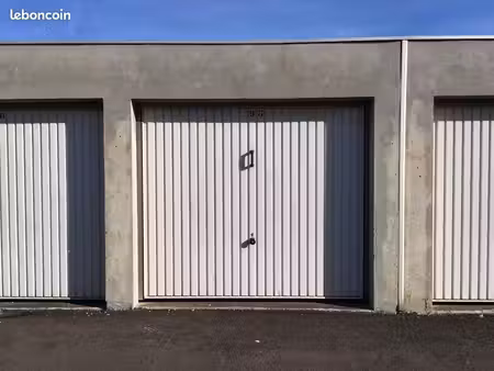 garage/box 13 m² venissieux