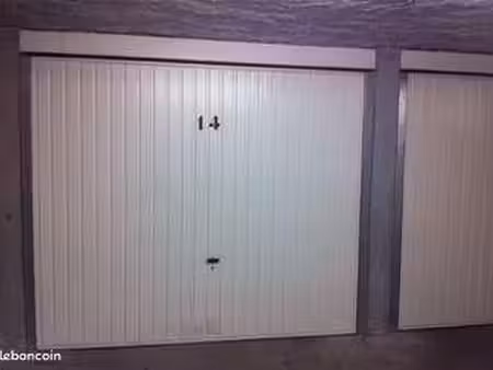 garage/box 15 m² villeurbanne