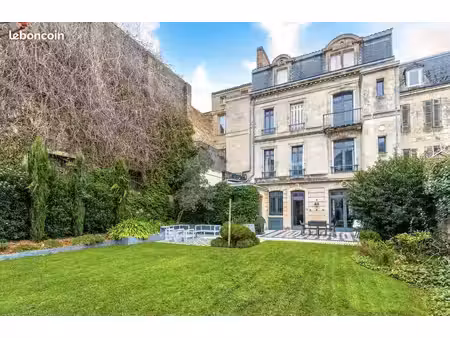 bureaux 520 m²