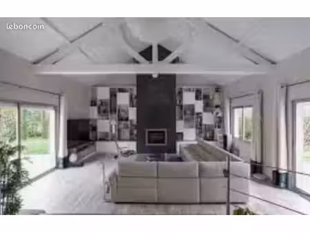 maison 6 pièces 180 m²