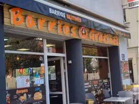 snack /bar/restaurant