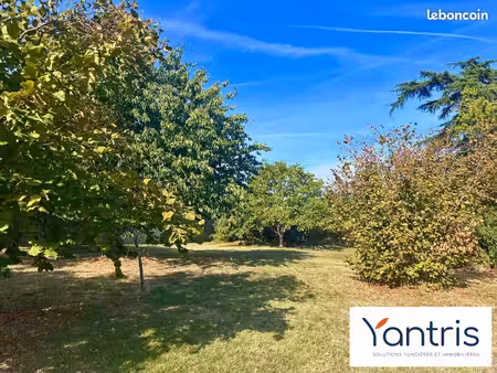 terrain 1713 m² saint-hilaire