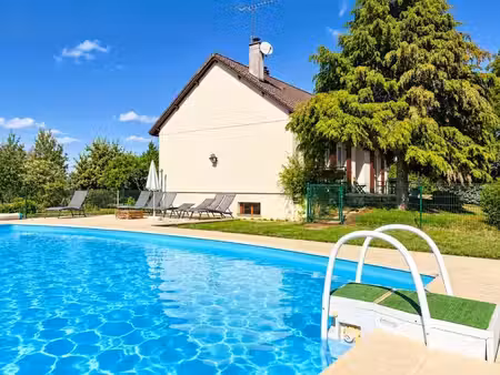 vente maison 5 pièces 127 m² à huriel (03380)  214 000 €