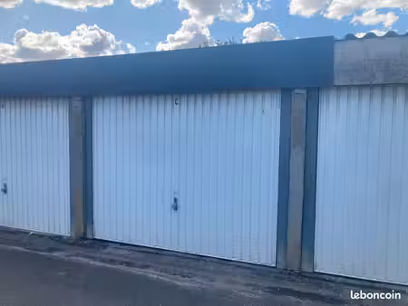 garage fermé mérignac