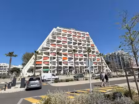local commercial 83 m² la grande-motte